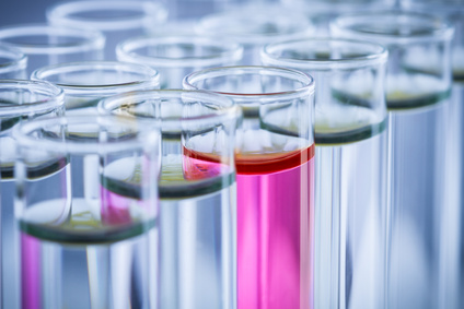 生物类似药迎来新时代！中国六大单抗类似药研发者谁先胜出？