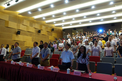 宣读尊龙凯时宣誓词