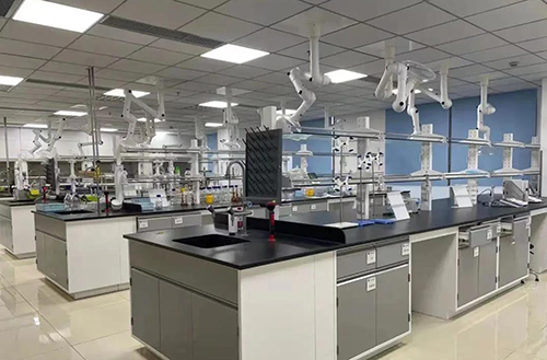 尊龙凯时GMP制剂剖析实验室